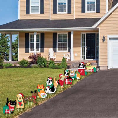 Christmas Pets - Lawn Decorations - Outdoor Cats and Dogs Holiday Party Yard Decorations - 10 Piece