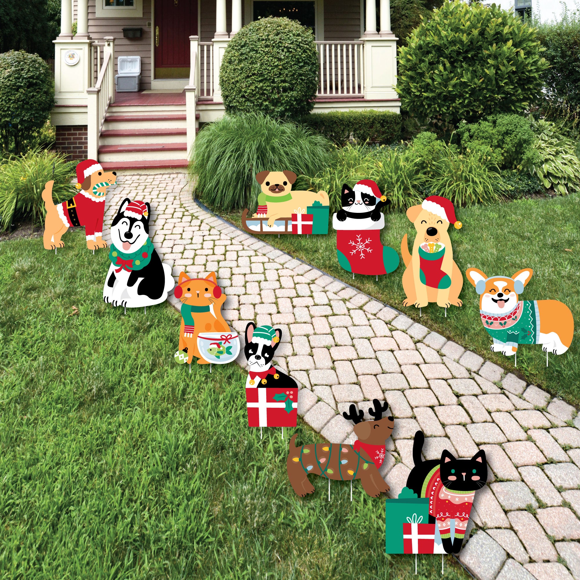 Christmas Pets - Lawn Decorations - Outdoor Cats and Dogs Holiday Party