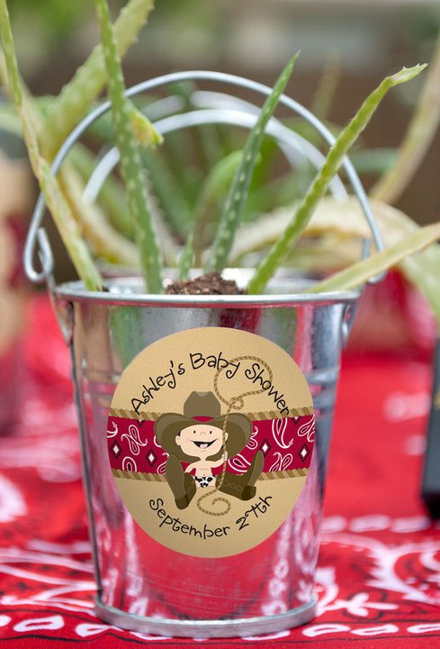 Do-It-Yourself Party Favors: Plants With a Personalized Container