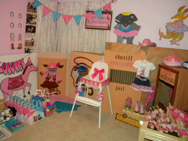 Giddy Up With Little Cowgirl Birthday Party Supplies