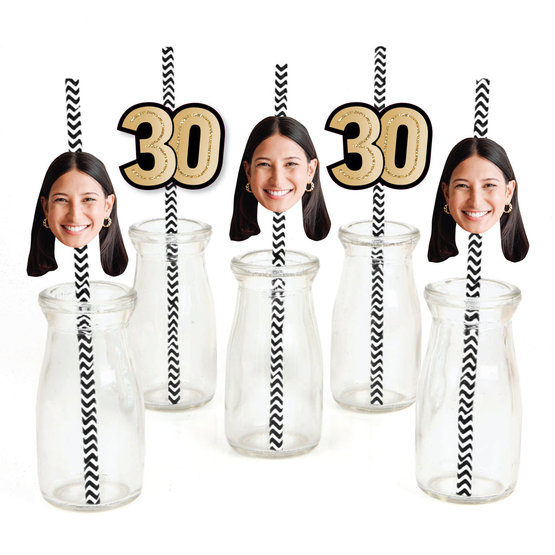 Custom 30th birthday fun face straw decorations in black and gold