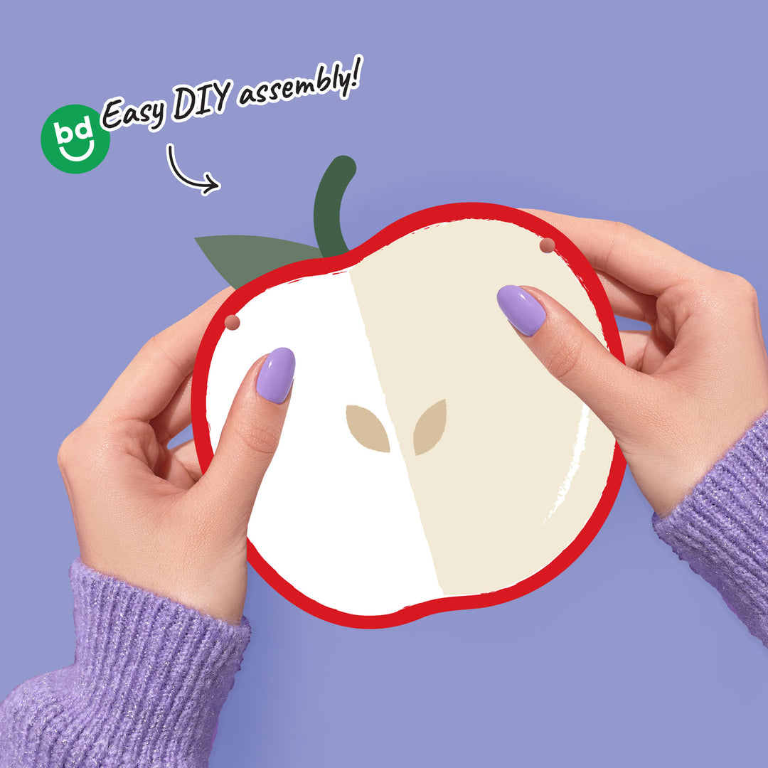 Apple Garland Banner - 15 Pc