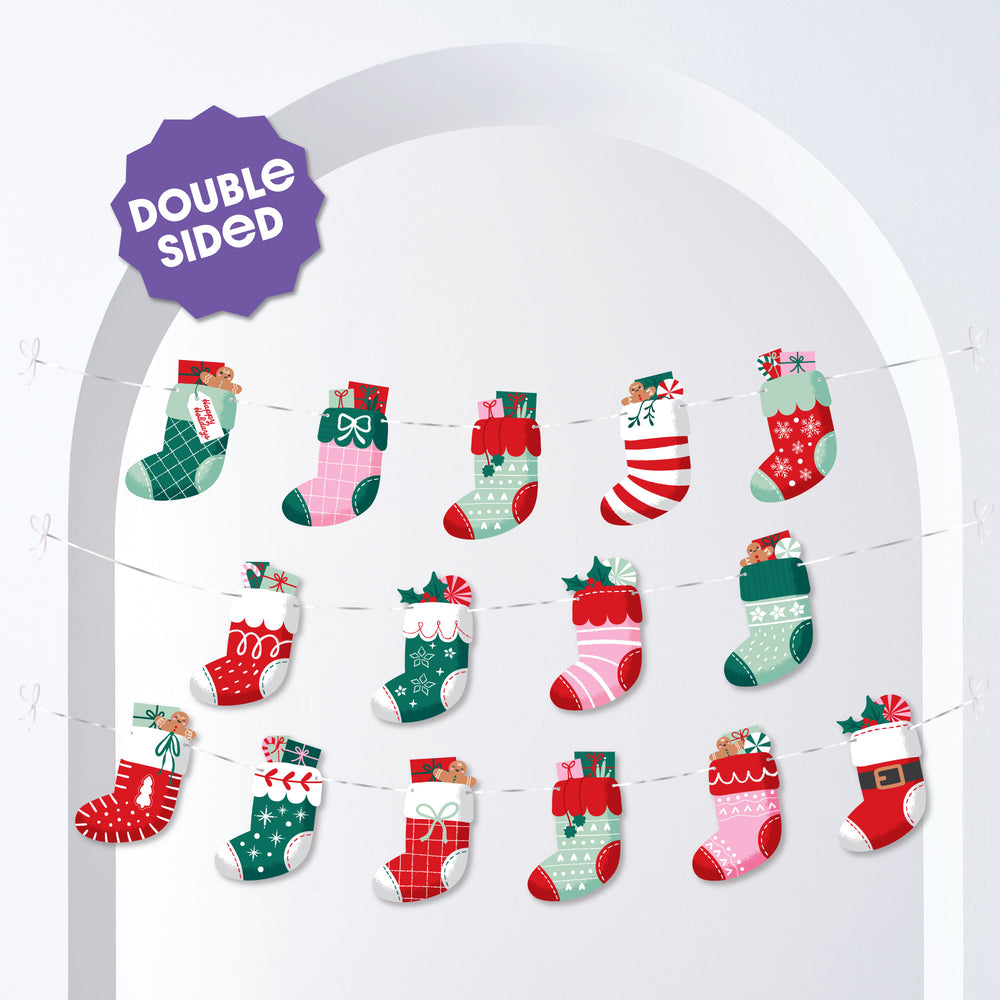 Christmas Stockings Garland Banner - 15 Pc