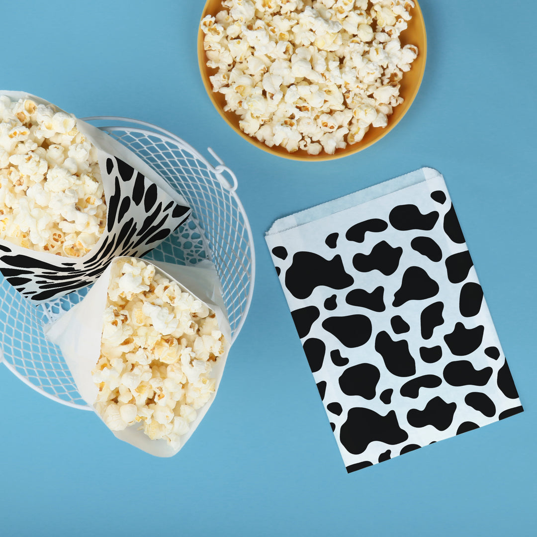 Paper Treat Bags - Cow Print - 25 Ct
