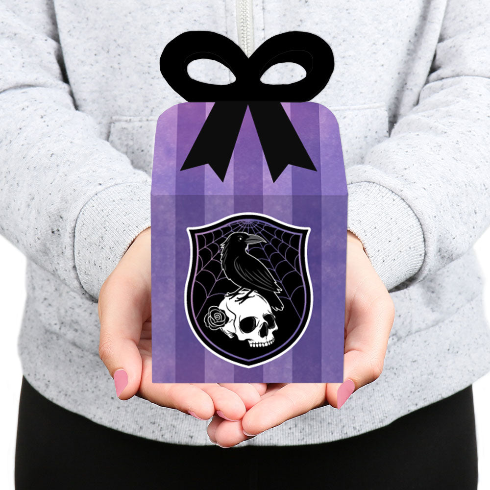 Goth Girl Bow Boxes - 12 Ct