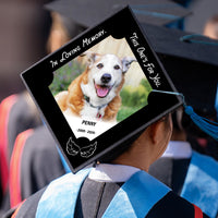 Graduation ceremony cap with memorial topper