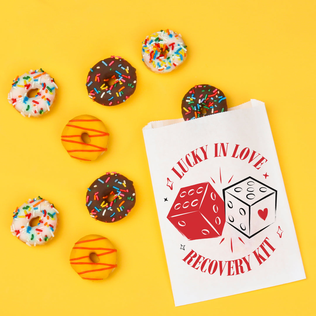 Paper Treat Bags - Lucky In Love - 25 Ct