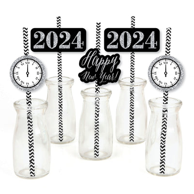 New Year's Eve - Silver - Paper Straw Decor - 2024 New Year's Eve Party Striped Decorative Straws - Set of 24