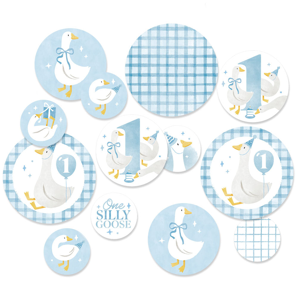 One Silly Goose blue giant circle confetti party decorations for boy’s first birthday