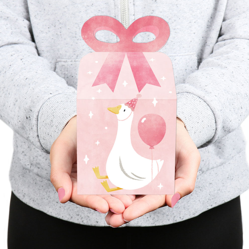 One Silly Goose Pink Bow Boxes - 12 Ct