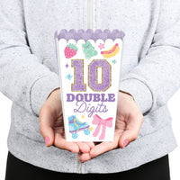 Close-up varsity style “10” design popcorn treat boxes