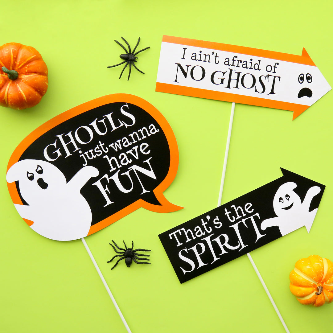 Funny Spooky Ghost - Halloween Party 10 Piece Photo Booth Props Kit