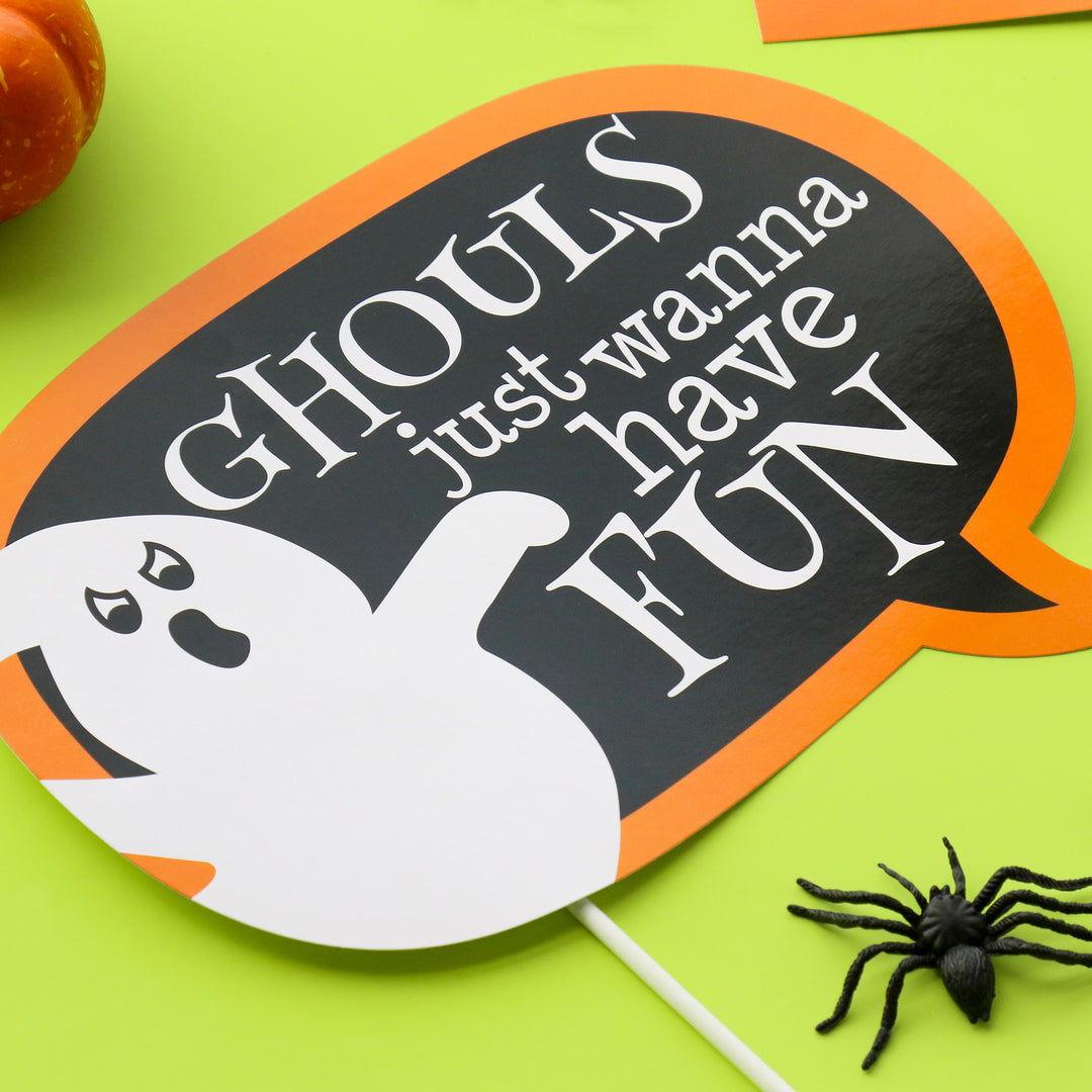 Funny Spooky Ghost - Halloween Party 10 Piece Photo Booth Props Kit