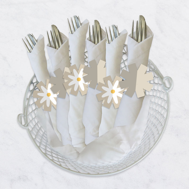 Tan Daisy Flowers - Floral Party Paper Napkin Holder - Napkin Rings - Set of 24