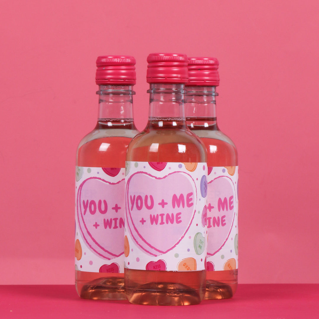 Valentine Hearts Mini Wine Bottle Labels - 16 Ct