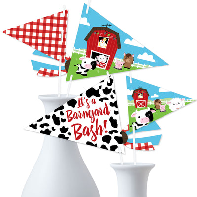Farm Animals - Triangle Barnyard Baby Shower or Birthday Party Photo Props - Pennant Flag Centerpieces - Set of 20