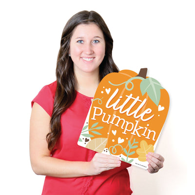 Little Pumpkin - Outdoor Lawn Sign - Fall Birthday Party or Baby Shower Yard Sign - 1 Piece