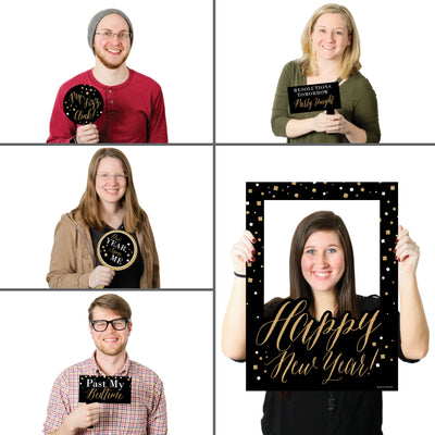 New Year's Eve - Gold - New Years Eve Selfie Photo Booth Picture Frame & Props - Printed on Sturdy Material