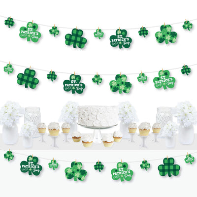 Shamrock St. Patrick's Day - Saint Patty's Day Party DIY Decorations - Clothespin Garland Banner - 44 Pieces