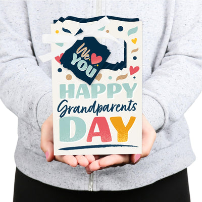 Happy Grandparents Day - Grandma & Grandpa Party Favor Boxes - Set of 12