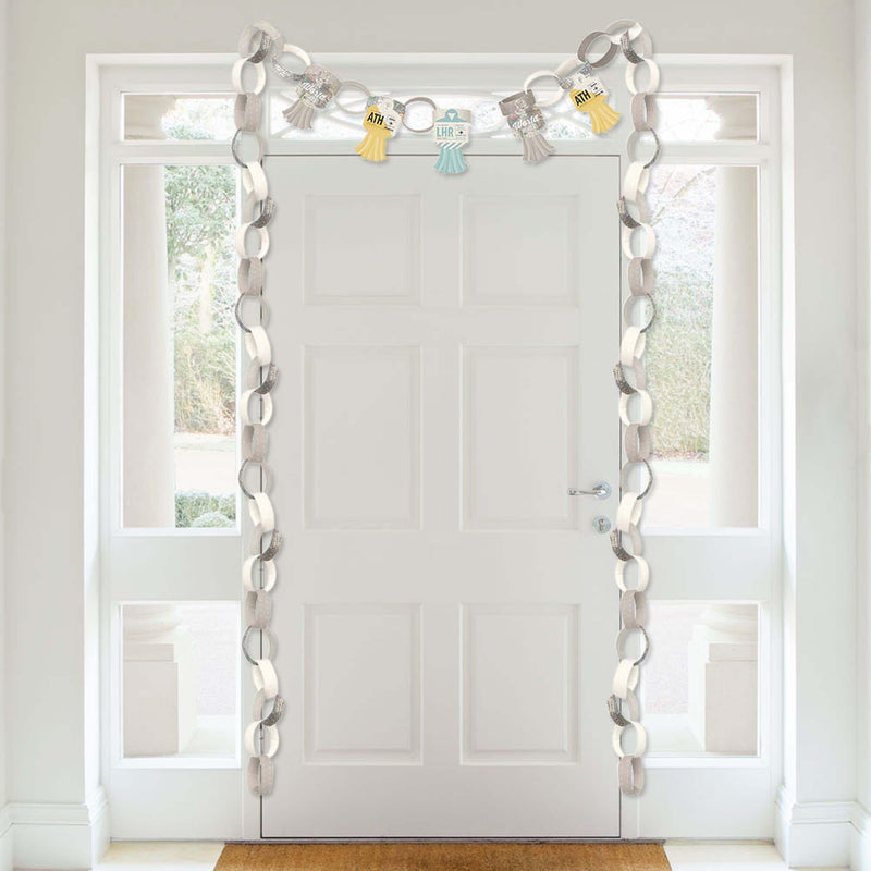 World Awaits - 90 Chain Links and 30 Paper Tassels Decoration Kit - Travel Themed Party Paper Chains Garland - 21 feet