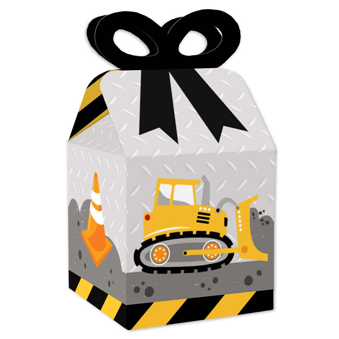A square favor gift box with a construction theme, featuring an illustration of a construction truck and safety cones, decorated with a black bow.