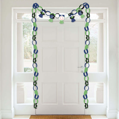 Kentucky Horse Derby - 90 Chain Links and 30 Paper Tassels Decoration Kit - Horse Race Party Paper Chains Garland - 21 feet