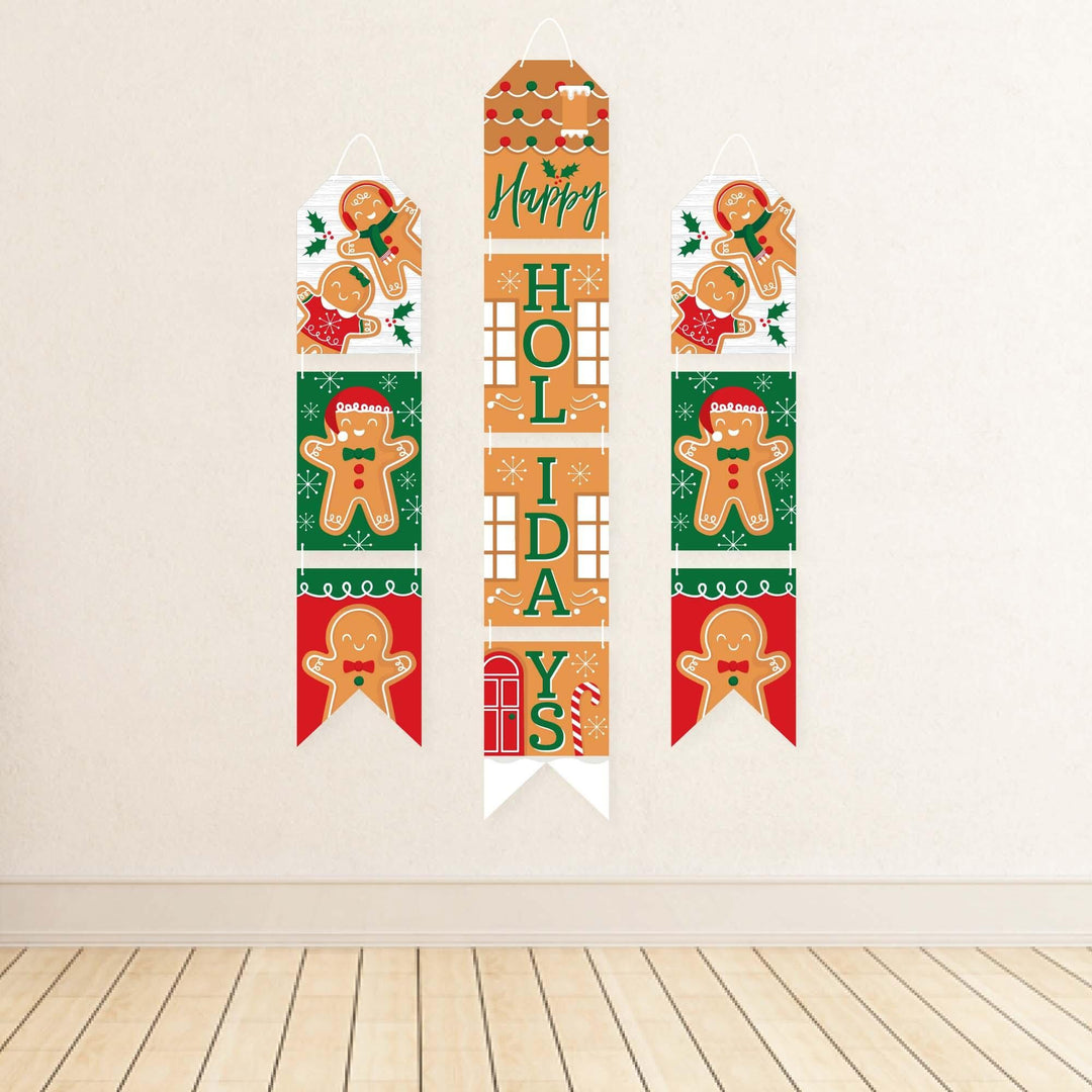 Gingerbread Christmas - Hanging Vertical Paper Door Banners - Gingerbread Man Holiday Party Wall Decoration Kit - Indoor Door Decor