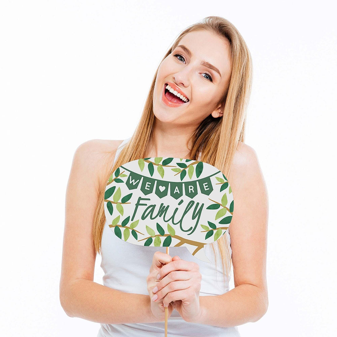 Family Tree Reunion - Family Gathering Party Photo Booth Props Kit - 20 Count