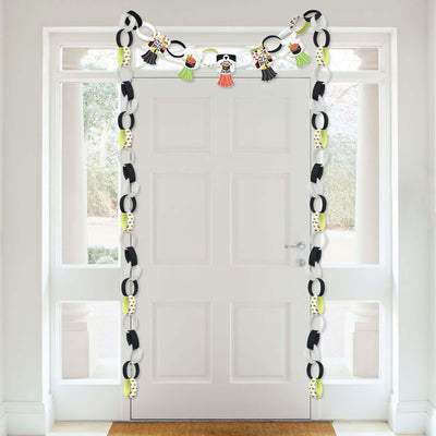 Let's Roll - Sushi - 90 Chain Links and 30 Paper Tassels Decoration Kit - Japanese Party Paper Chains Garland - 21 feet