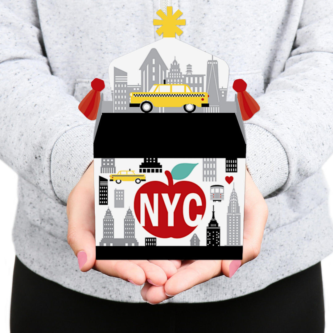 NYC Cityscape - Treat Box Party Favors - New York City Party Goodie Gable Boxes - Set of 12
